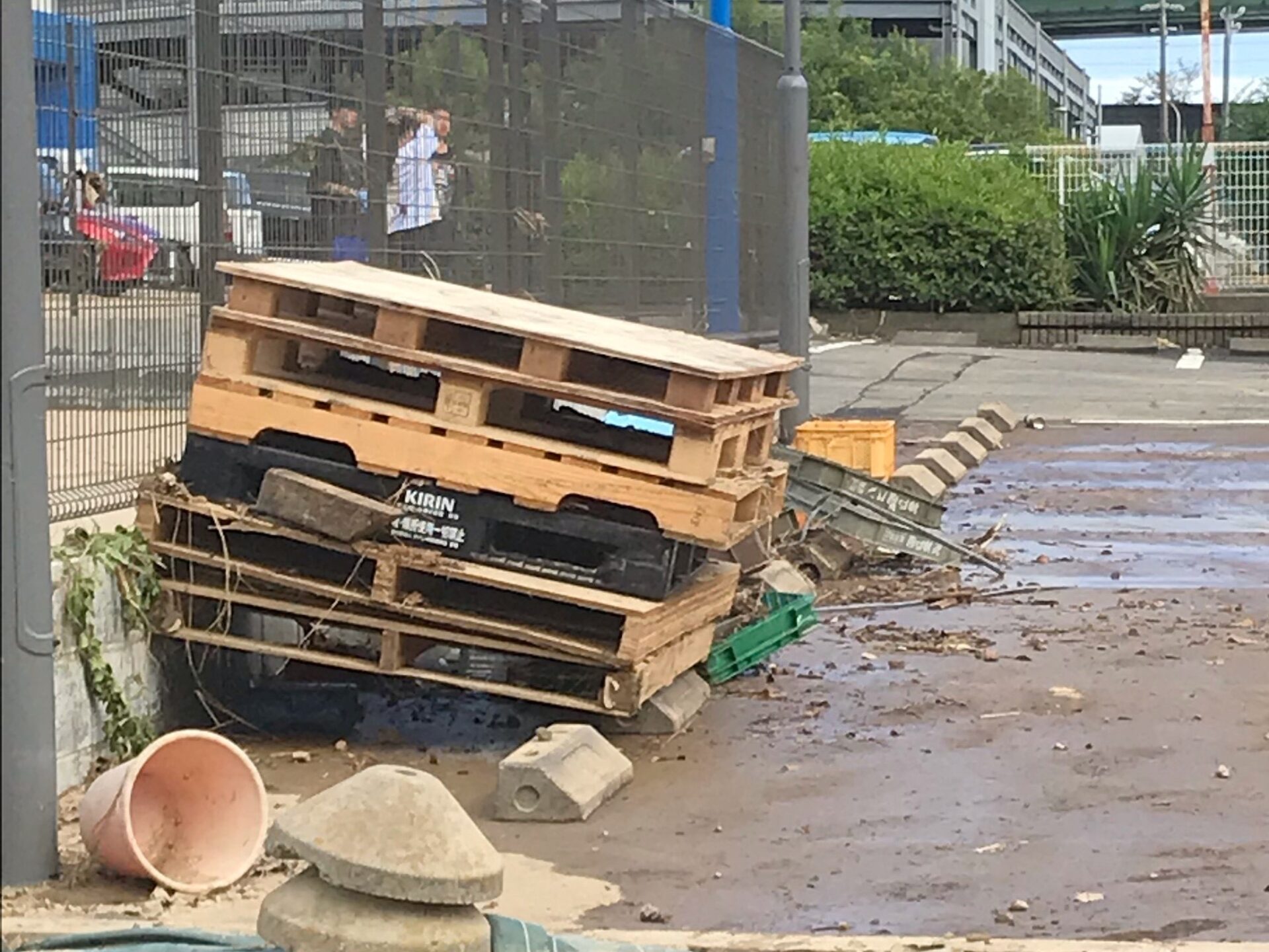 【台風15号】記録的豪雨の爪痕明らかに　静岡県で死者2人、行方不明1人　住宅被害は1890棟