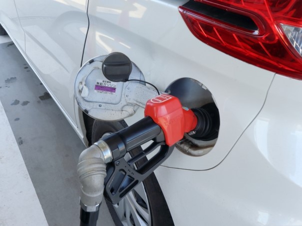 止まらないガソリン代の値上げ　15年ぶり高値　燃費を良くする7つの方法で節約