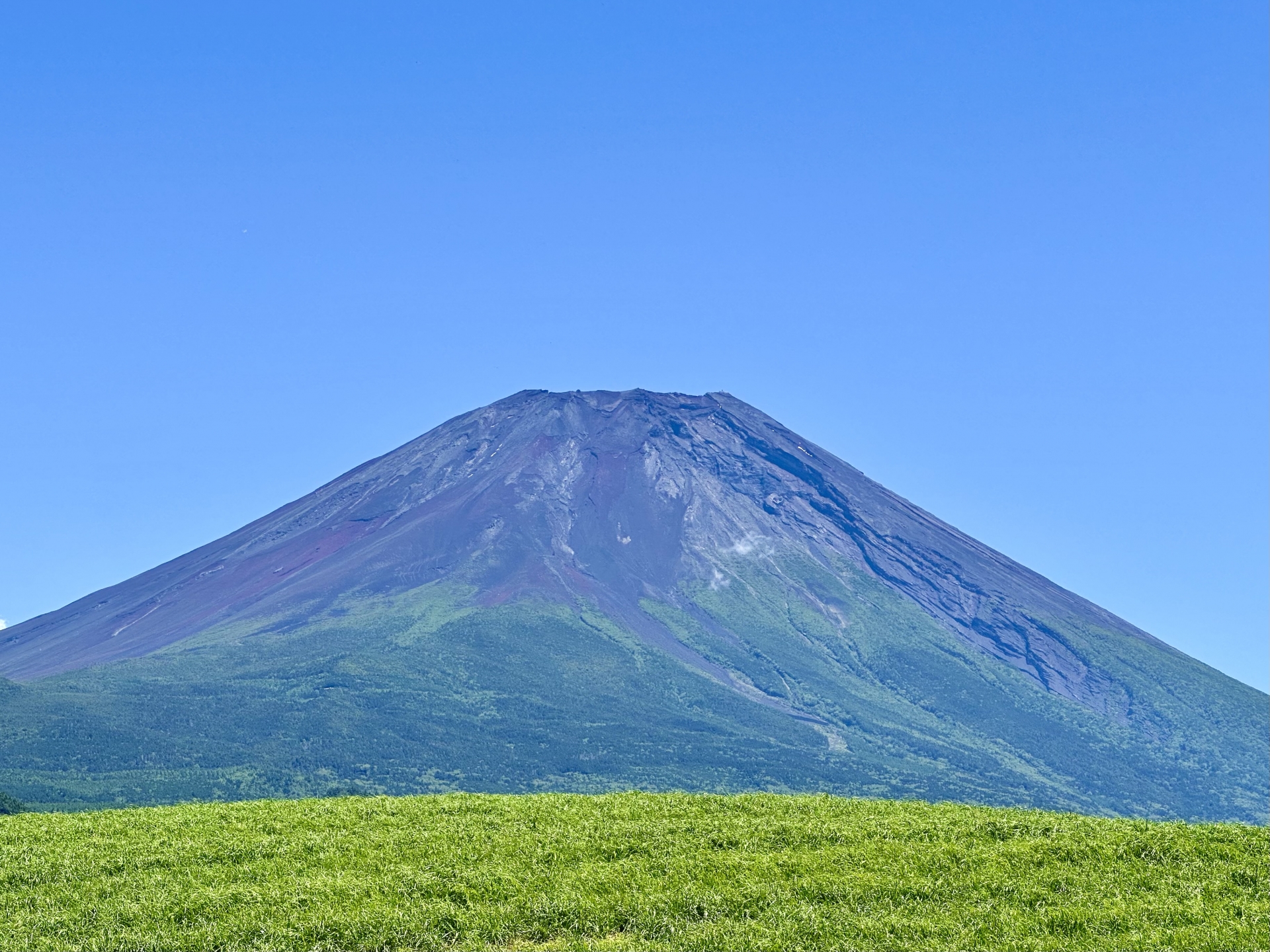 富士山周辺に宿泊すると地元の特産が当たるチャンス　静岡と山梨の13市町村