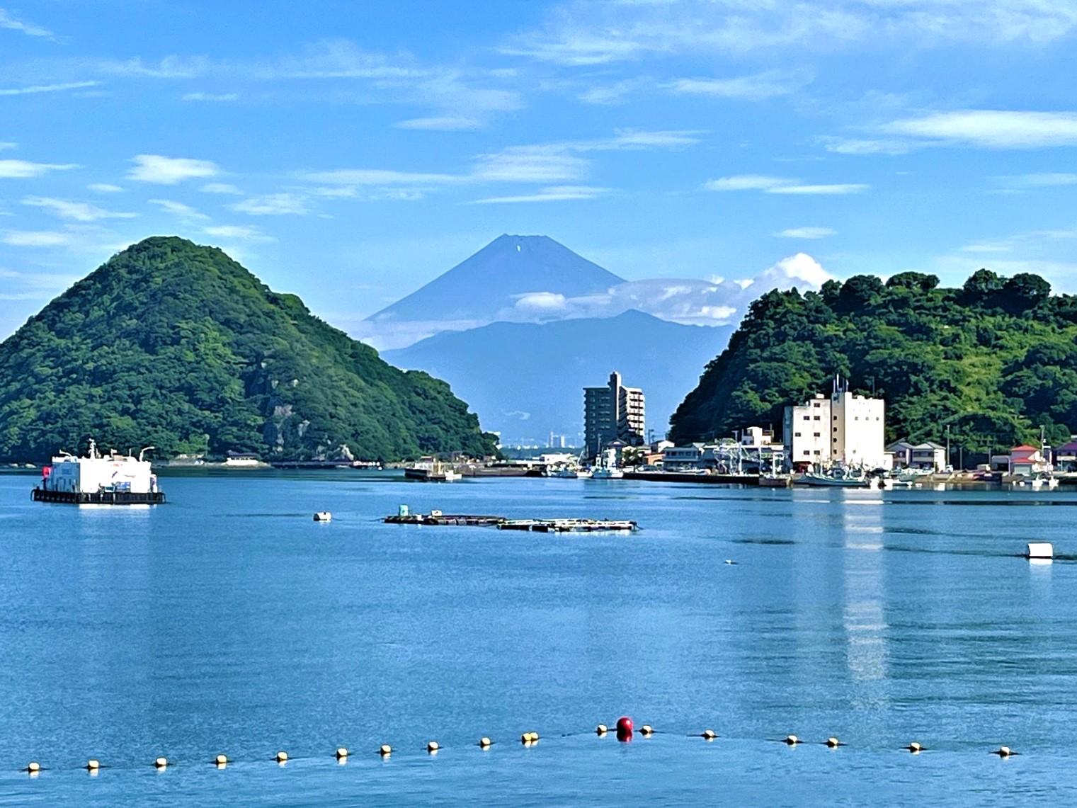 移住者が1年で5.6倍　自然豊かで意外と都会　東京まで1時間で住宅費は3分の1