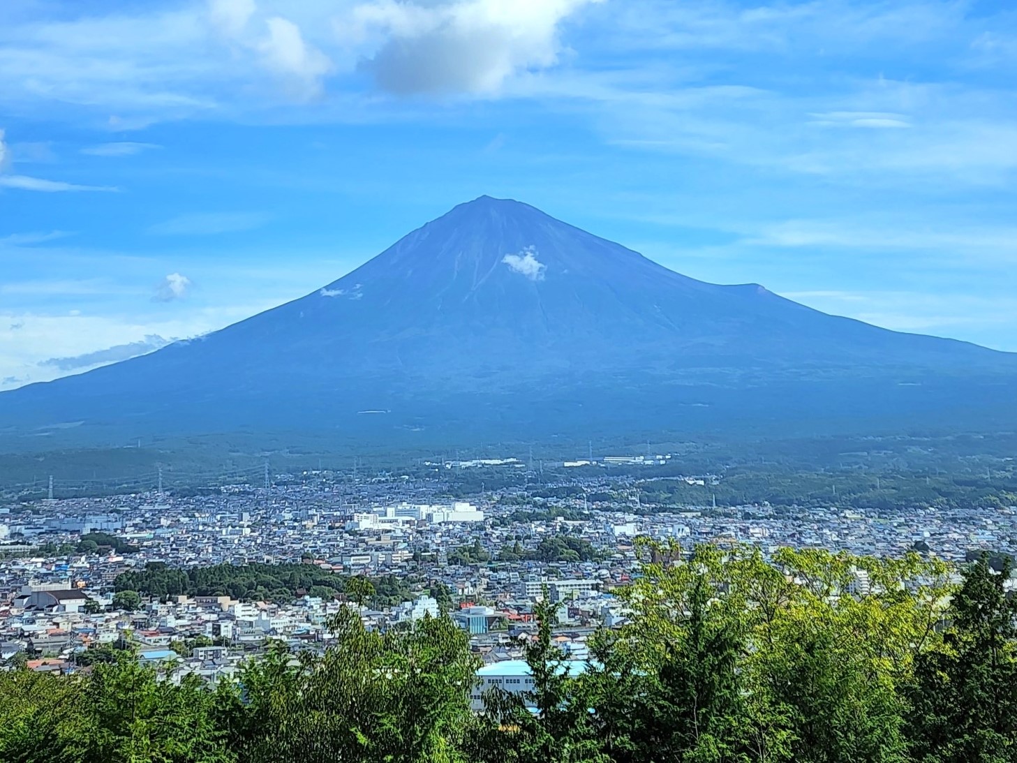 首都圏の若者4割が「実際に地方で暮らしたい」　理想の場所トップ5　静岡県は何位？