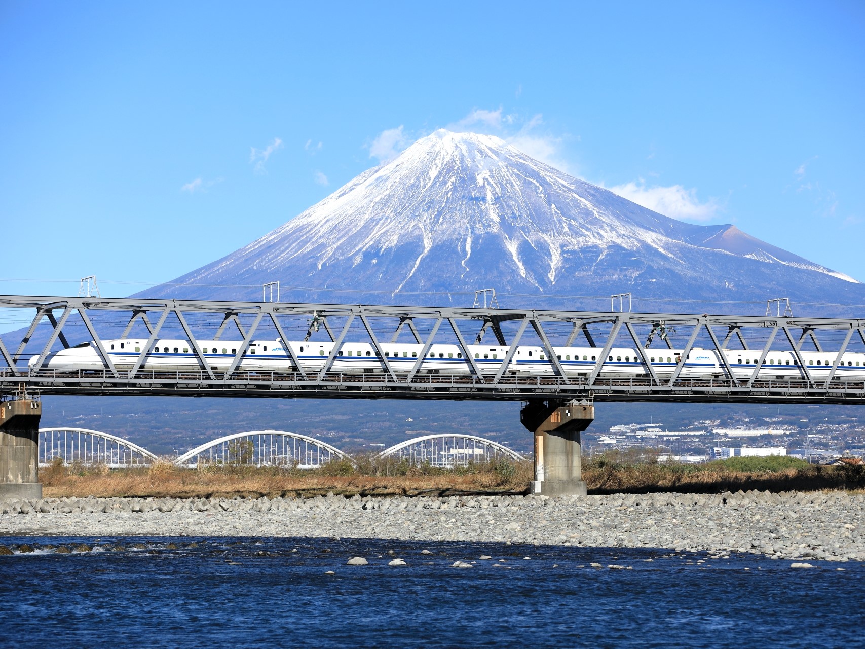 移住相談の希望地　静岡県が4年連続全国1位　トップ3の共通点と人気の理由