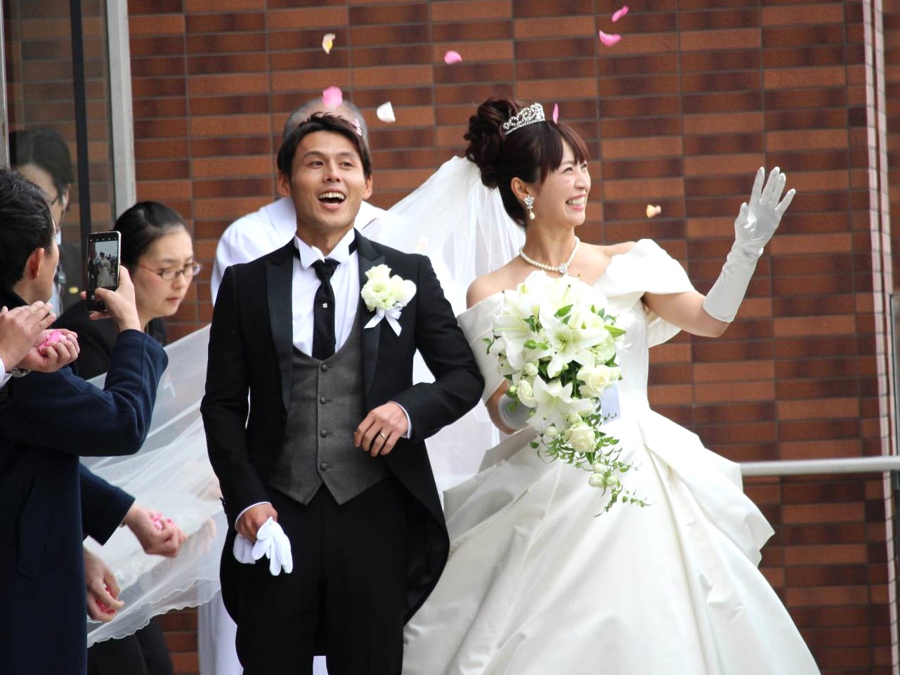 茶髪のロン毛じゃない!?　“対象外”だったサッカー選手　イメージと違った結婚生活