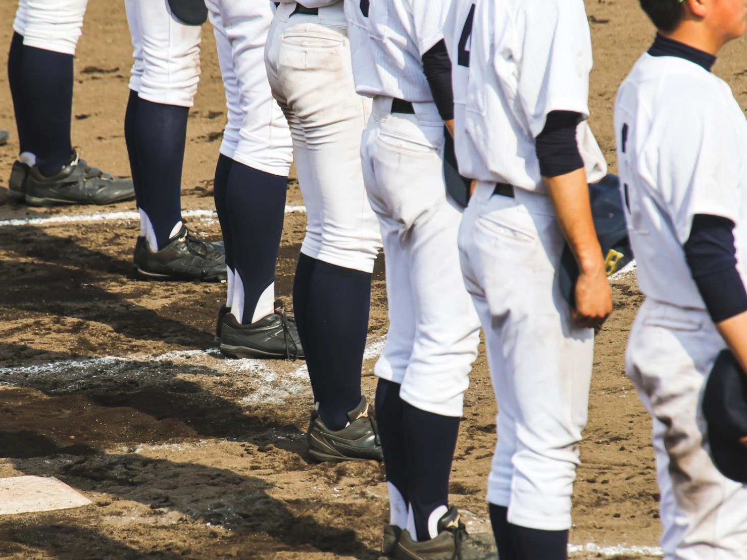 低反発バットで強豪私立に勝つチャンス拡大　公立進学校野球部で三塁→右翼に転向のワケ