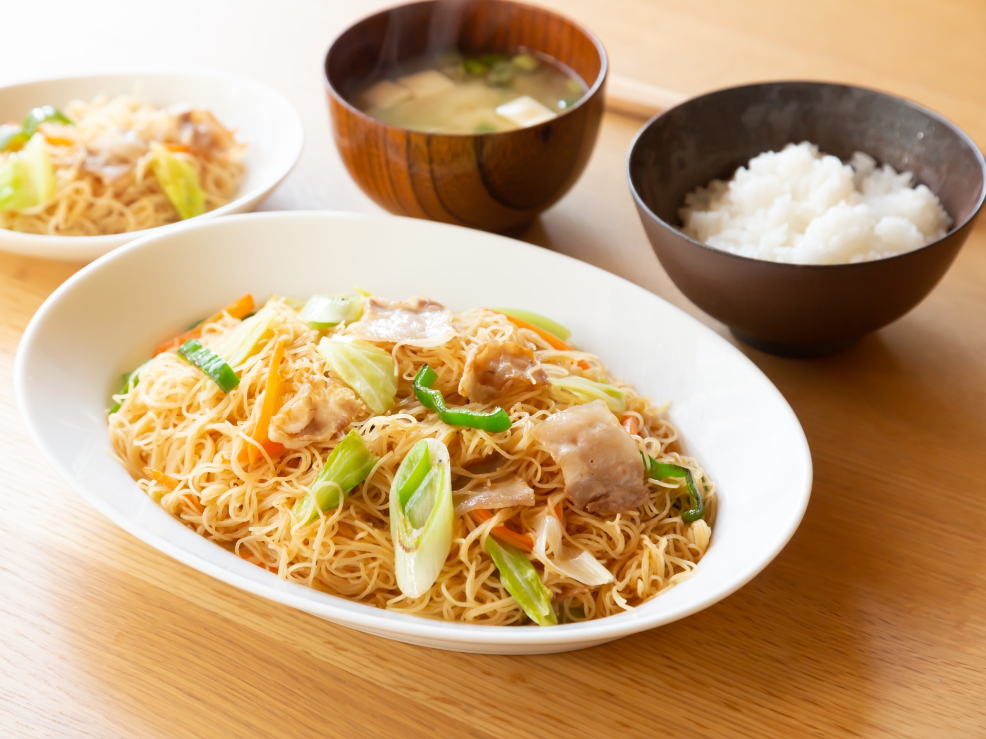 愛されて64年　ギネス記録に認定された袋麺　夕食の一品と“罪悪感”の少なさが人気