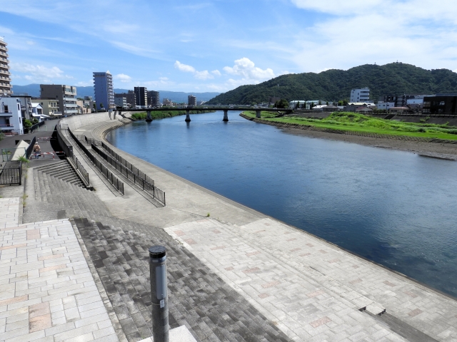 静岡県への移住者数が4年連続最多更新　沼津市が大幅増加で県内2位　静岡市を逆転