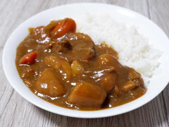 カレー1杯425円の時代へ　物価高が静岡県の食卓も直撃「節約メニューの意識なくなった」
