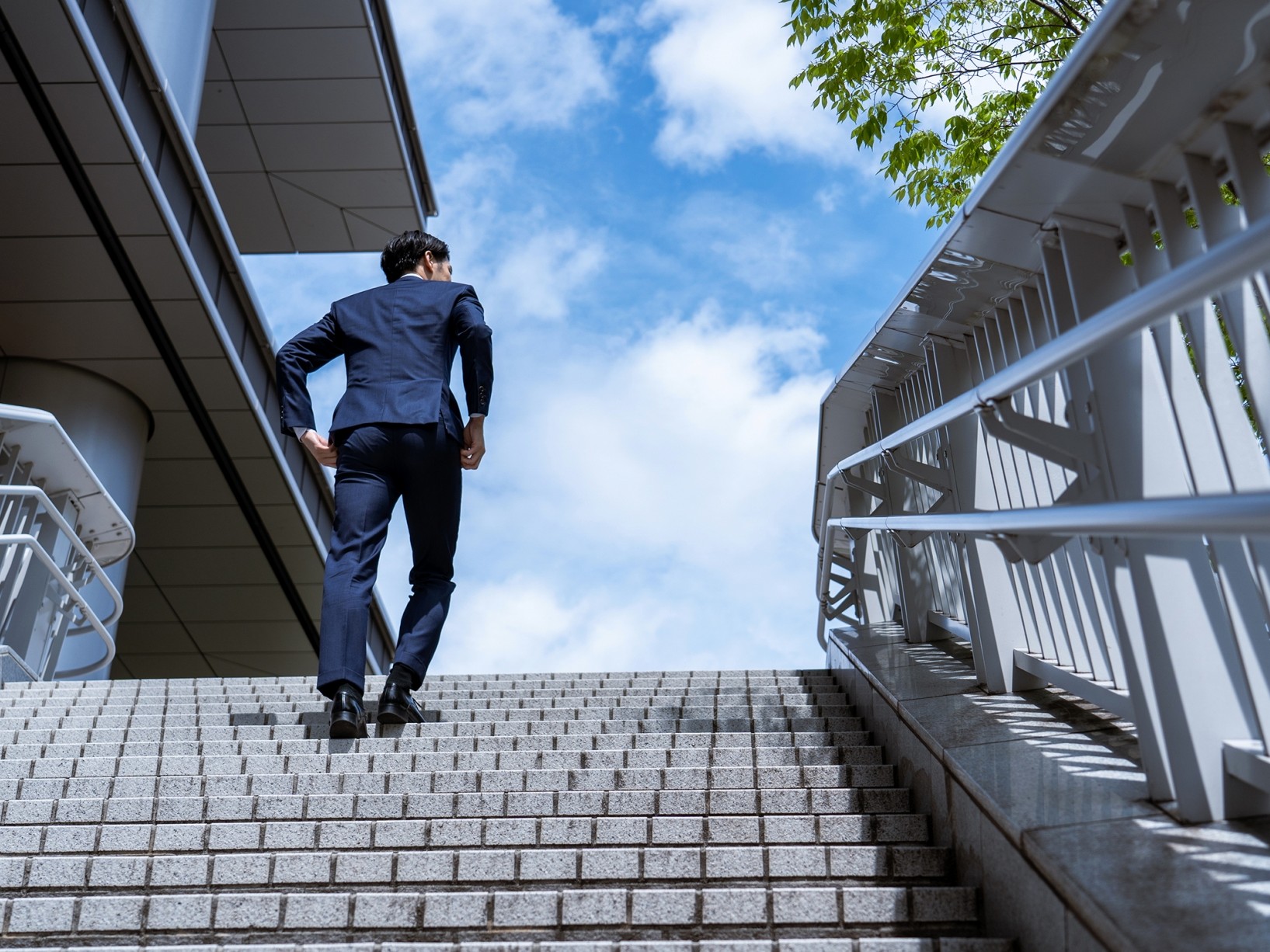 経営の“プロ”なのに… コンサルの倒産が過去最多ペース ITブーム終焉で淘汰が進む