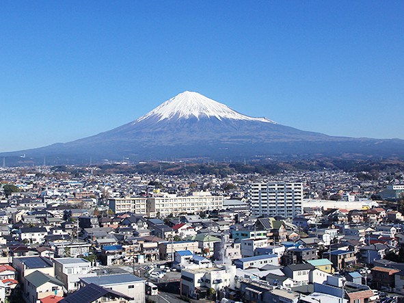 1万円で2万5000円分 “超破格”商品券に歓喜と不満交錯 県内で“最もお得”